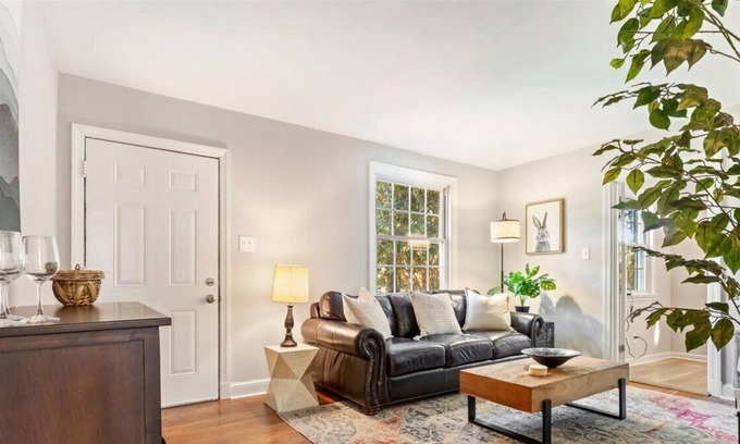 Montrose House | Cutie on Kenbridge - Long term stays welcome