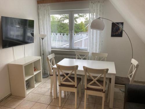 Holte-Spangen Apartment | CUXSchwärmer großzügige Wohnung mit 3 Schlafzimmern und 2 Bädern