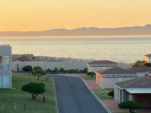 Hermanus Apartment | CView