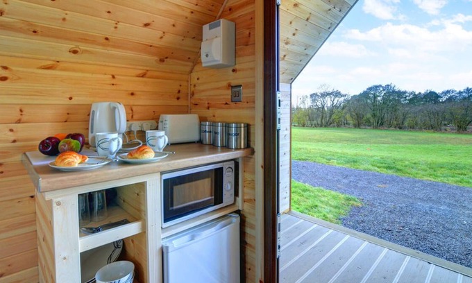 Penybont Ski Chalet | Cwtch in Llandrindod Wells