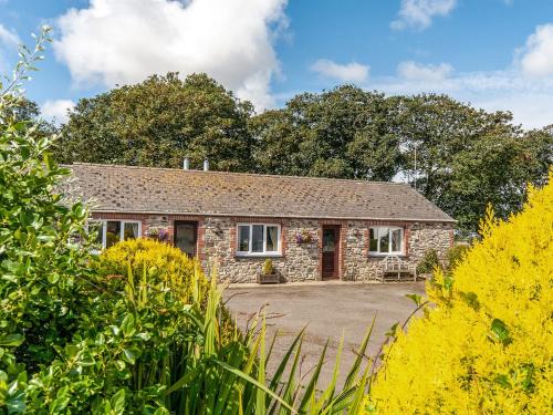 Haverfordwest House | Cwtch Lloi - Qc1665