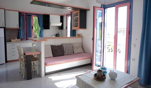 Makry Gialos Apartment | Cybele Apartments