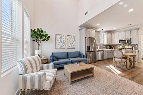 Lafayette Villa | Cypress House*Cozy, Chic, and yours to book now!