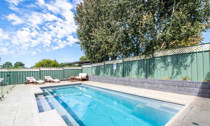 Dubbo House | Cypress Point - Pool Entertainer, Pets Allowed