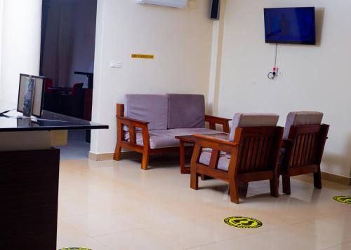 Nakaseke Hotel | cyro reservations