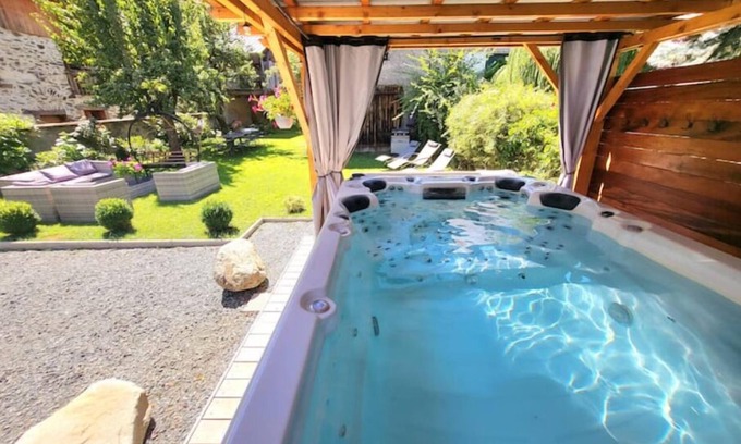 Le Bourg-d'Oisans Ski Chalet | Détente & Sport Jacuzzi/piscine Sauna Billard Bar