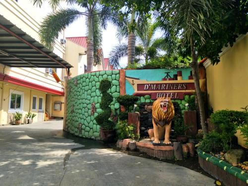 Kumintang Ibaba Hotel | D'Mariners Inn Hotel