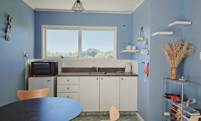 Tasman House | D'Urville House Seaside Escape