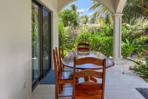 San Pedro Apartment | D1 at Blue Water Beach Villas