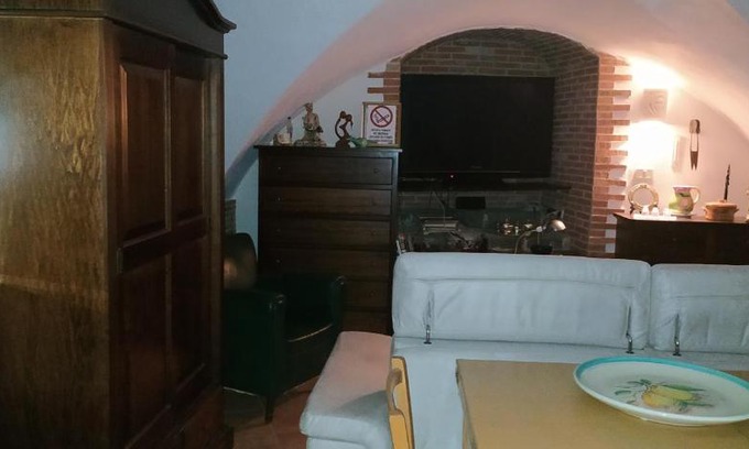 Adrano House | Da Giulietta