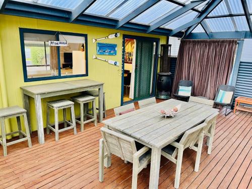 Waterhouse House | Da Ja Surf - Pet Friendly