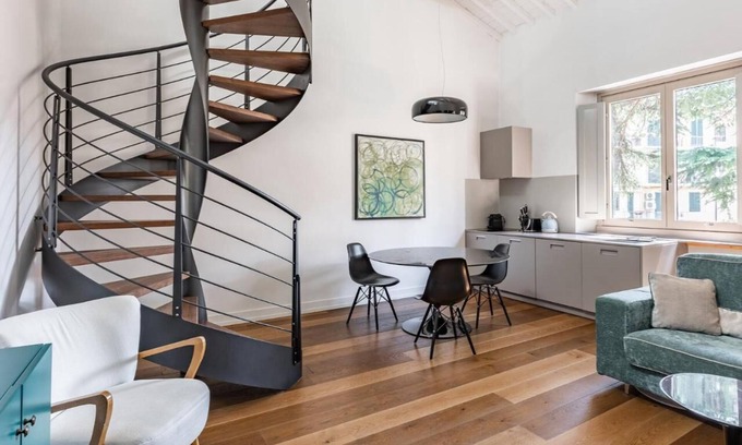 Le Cure Apartment | DA VINCI MAISON! Walking distance to the highlights!