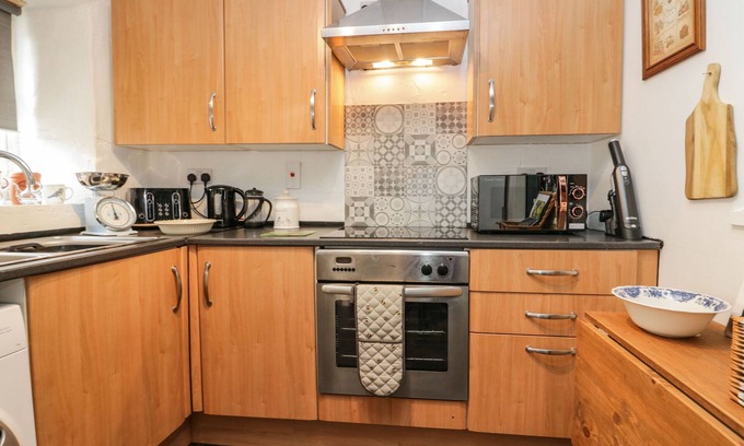 Flookburgh Cottage | Daffodil Cottage