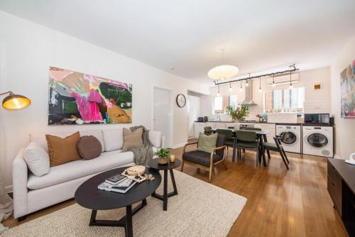 Elwood Apartment | Daisy Lane Elwood