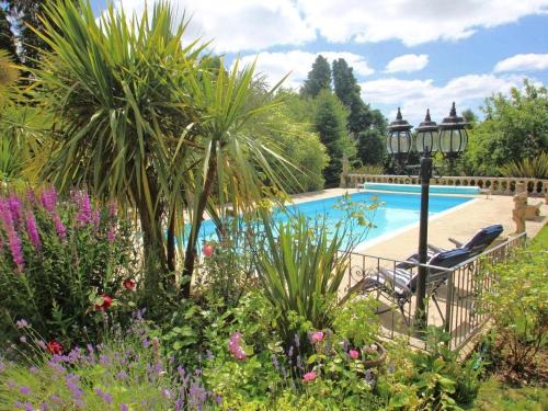 Liskeard House | Daisy Lodge