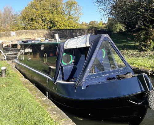 Fenny Stratford Boat Rental | Daisy Mutler Holiday Boat Hire