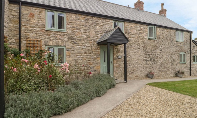 Compton Martin Cottage | DALE BARTON, pet friendly, character holiday cottage in Wells