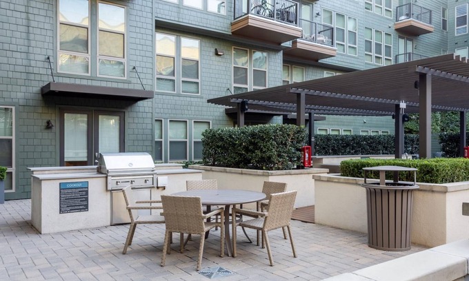 Northeast Dallas Apartment | Dallas | Dreamy 1BD/1BA Apartment