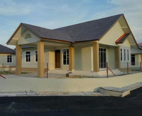 Gua House | Damai d' Bachok Homestay 3 Bedrooms - Half Bungalow house
