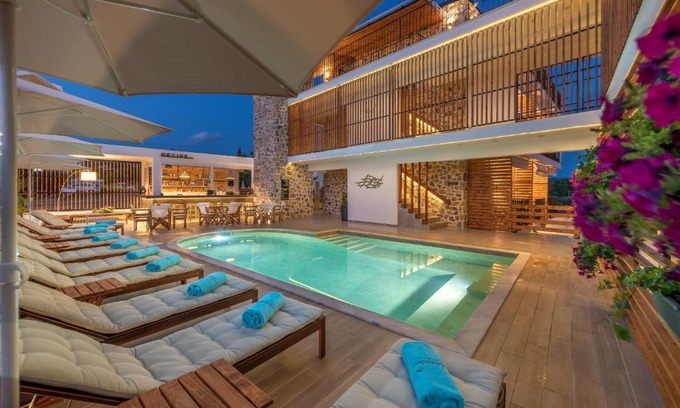 Nikita Apartment | Dandelion Suites