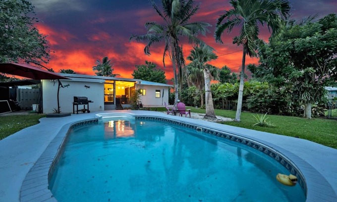 Melaleuca Gardens House | Dania Beach - Paradise House
