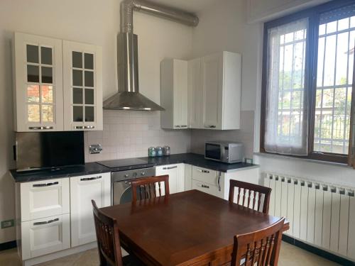 Castelnuovo Magra Apartment | Dante