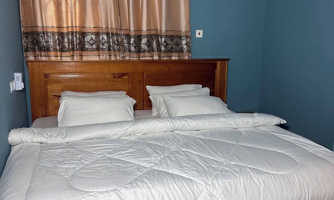 Mankessim Bed & Breakfast | DanTeng View Lodge