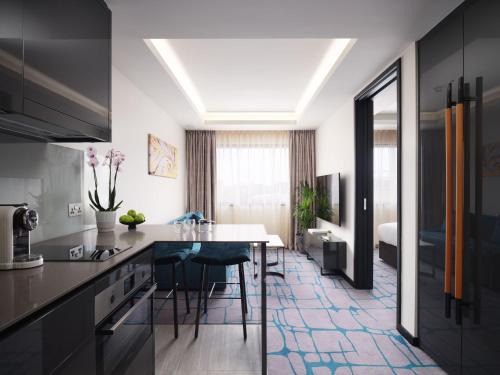 Shepherd's Bush Apartment | Dao by Dorsett West London