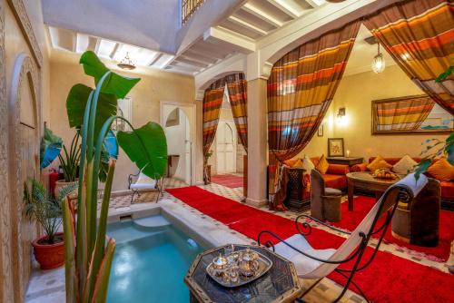 Riad Zitoun Jdid House | Dar Flora