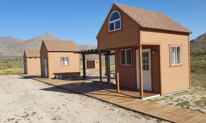 Weldon Cabin | Dark skies and 90 acres of nature - Glamping Pods/Tiny Houses near Lake Isabella