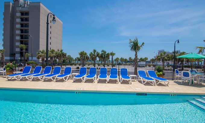 Downtown Myrtle Beach Hotel | Darlington Inn