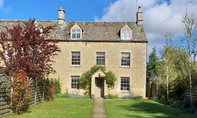 Bourton Cottage | Darly Cottage