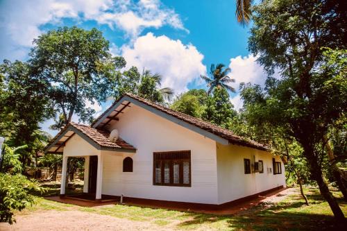 Kamburugamuwa Villa | Daro's Enclave
