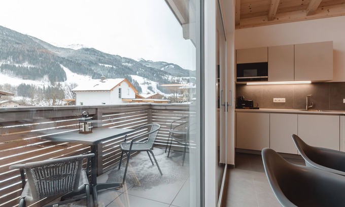 Gries Apartment | Das Georgen, Großglockner by Interhome