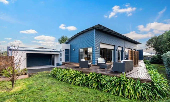 Inverloch House | DashAway Inverloch