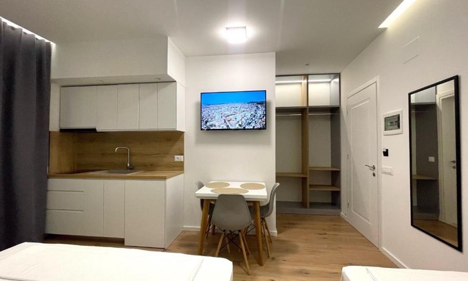Vlore Apartment | David's Studio Stays