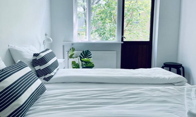 Downtown Apartment | Day Dream Soleyjargata Apartments