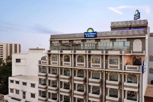 Dakar-Plateau Hotel | Days Hotel & Suites by Wyndham Dakar