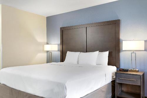 Ellensburg Hotel | Days Inn by Wyndham Ellensburg
