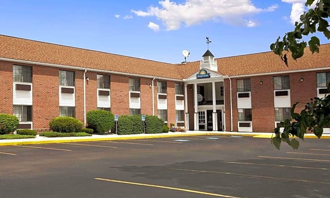 Keene Hotel | Days Inn by Wyndham Keene NH