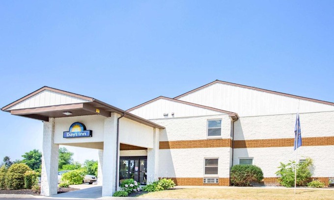 Witmer Hotel | Days Inn by Wyndham Lancaster PA Dutch Country