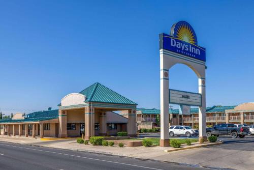 Roswell Hotel | Days Inn by Wyndham Roswell