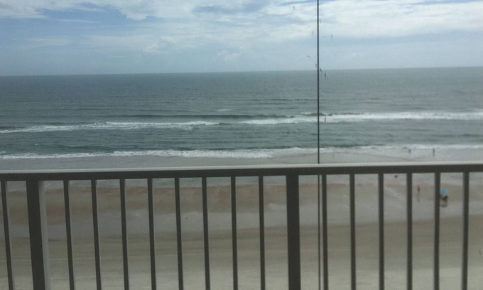 Cedar Lane Condo | Daytona Beach/Ponce Inlet condo 3/2 on the beach