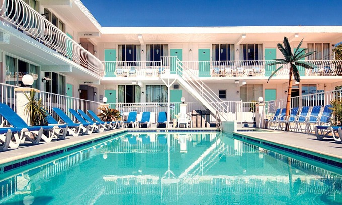 Wildwood Hotel | Daytona Inn And Suites
