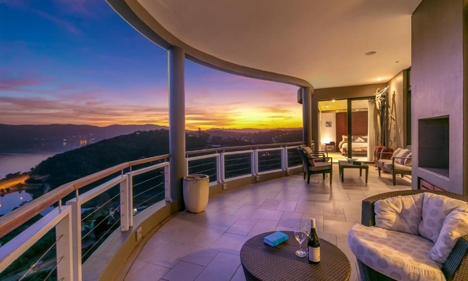 Paradise Villa | Dazzling View, Knysna - Stunning holiday villa with roof deck & 360° views