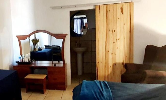 Vanderbijlpark House | DBThe Little Peaceful Retreat