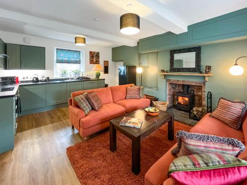 Rhyl House | Ddwylig Isaf Farmhouse - Uk48624