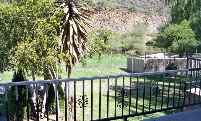 Schoemanshoek Cabin | De Oude Meul Country Lodge