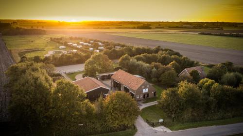 Ellemeet Ski Chalet | de Schelphoeve