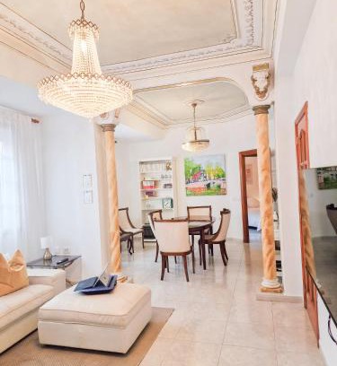 Santa Cruz de Tenerife Apartment | De Villa Suites